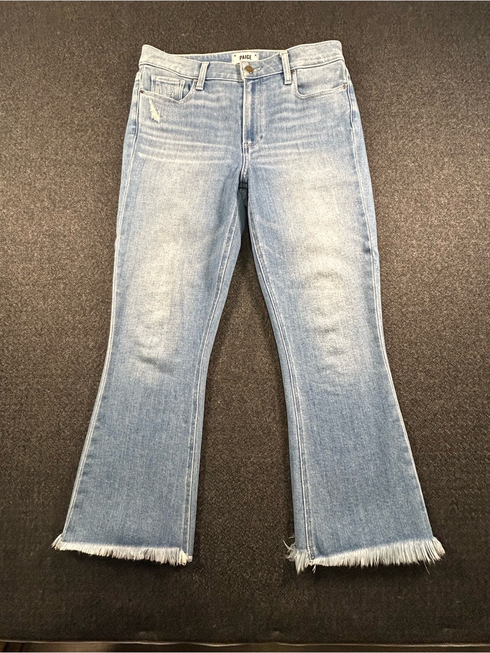 PAIGE Colette Crop Flare Jeans Light Wash Baybreak Distressed Raw Hem Size 29